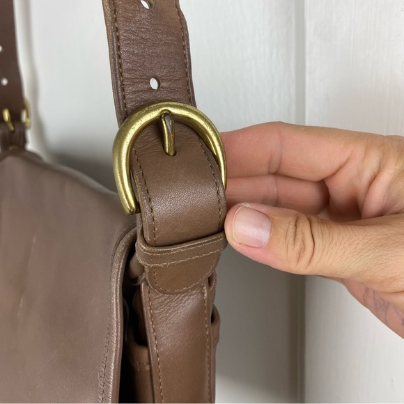 Vintage Coach Fletcher Brown Leather Saddle Bag - Picture 9 of 14